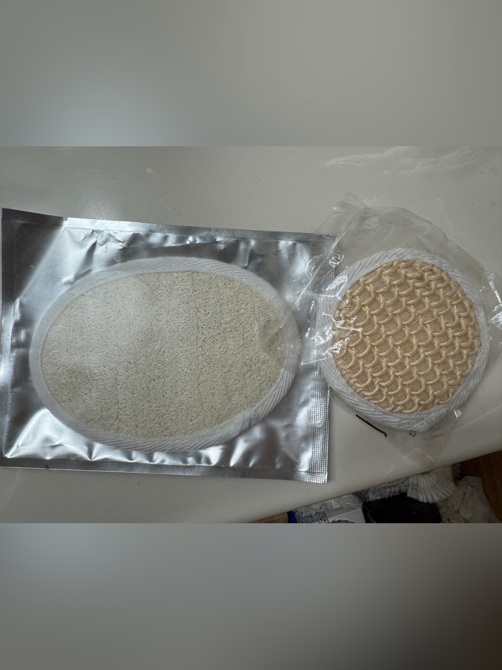 Natural Fiber Loofah Bath Scrubber 2 Piece Exfoliating, Non-Slip Strap Loop New